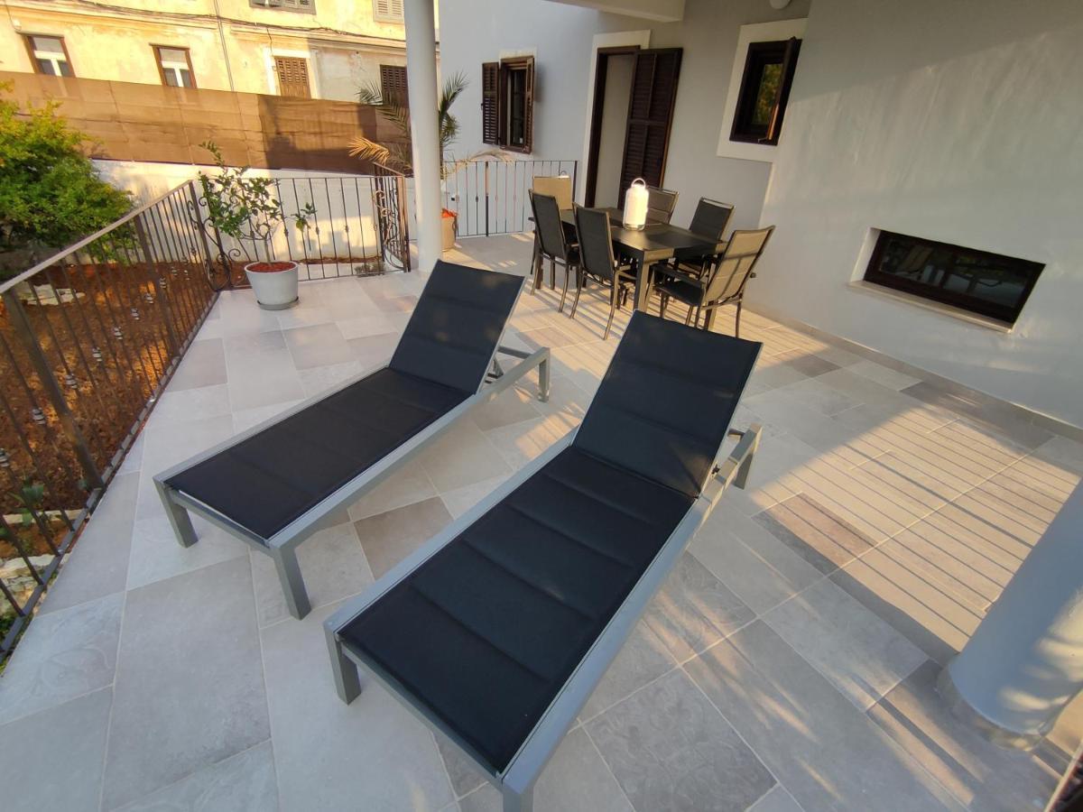 Apartvilla Castropola エクステリア 写真