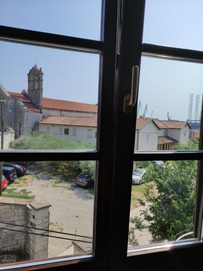 Apartvilla Castropola エクステリア 写真