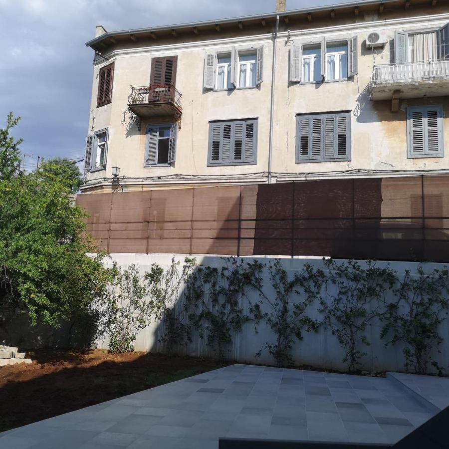 Apartvilla Castropola エクステリア 写真