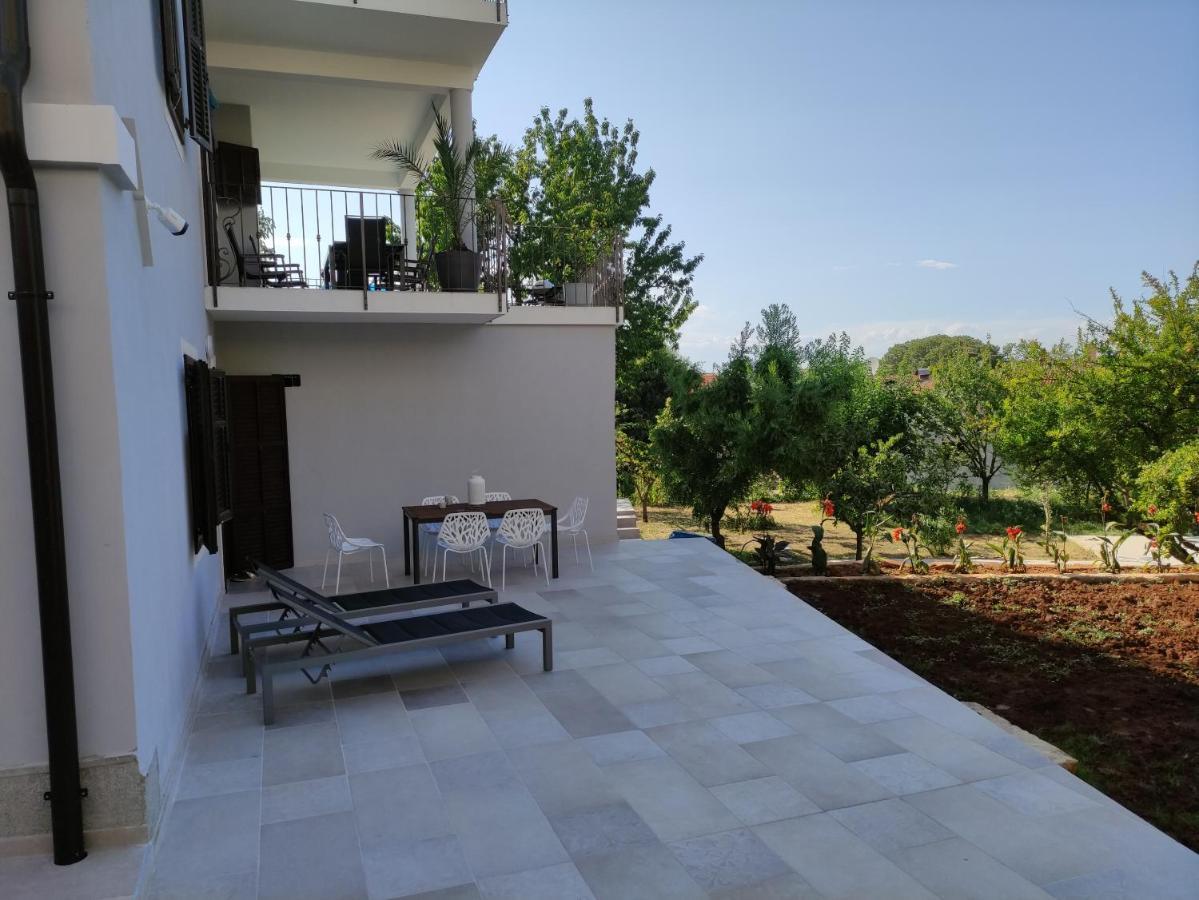 Apartvilla Castropola エクステリア 写真