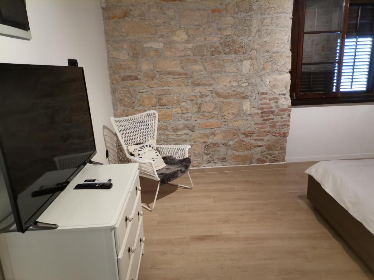 Apartvilla Castropola エクステリア 写真
