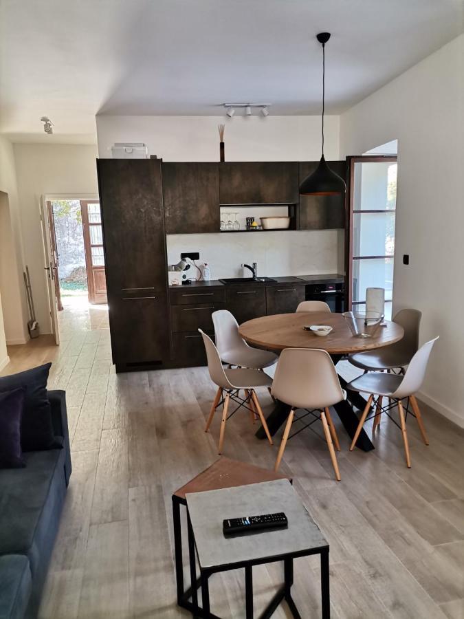 Apartvilla Castropola エクステリア 写真