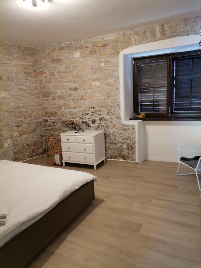 Apartvilla Castropola エクステリア 写真