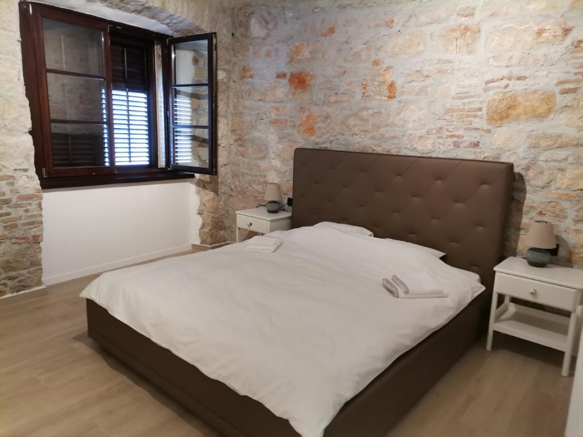Apartvilla Castropola エクステリア 写真